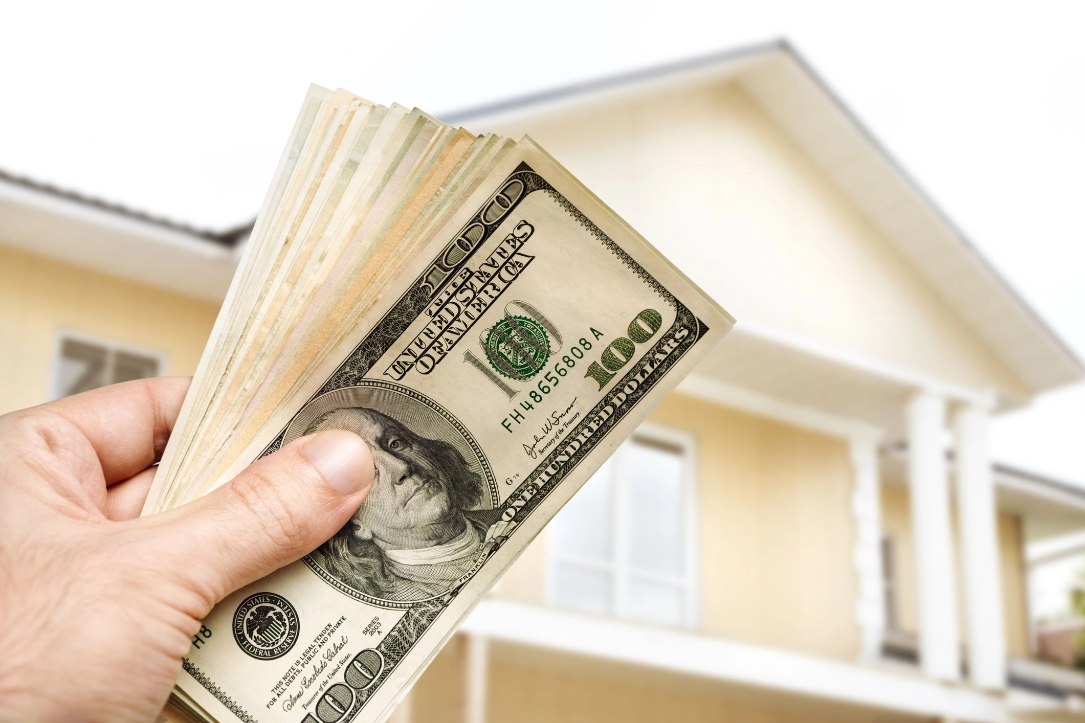 Here's how much an average homeowner could save by refinancing today