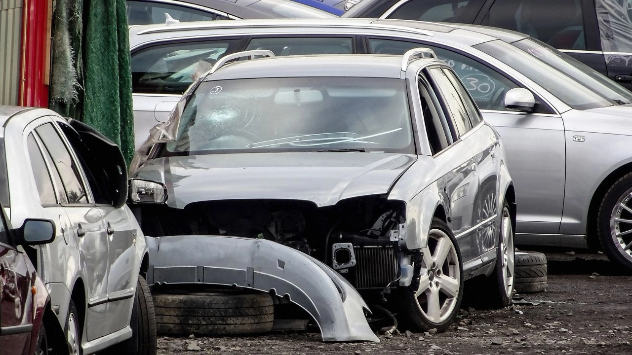 How much is it to buy back a totaled car from an insurer?